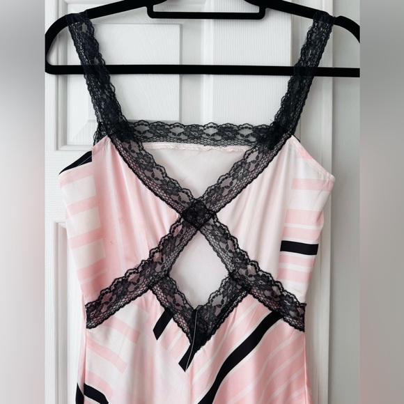 Anthropologie Lace-Trimmed Reversible Slip Dress/Nightgown, Size XS - Picture 9 of 12